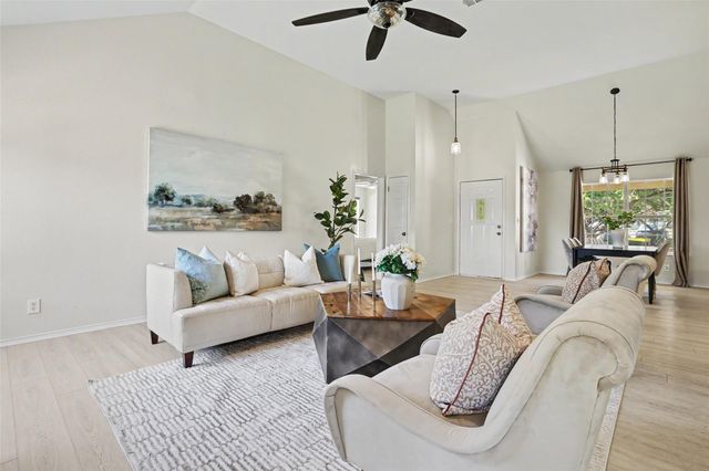 140 Comanche TRL, Georgetown, TX 78633