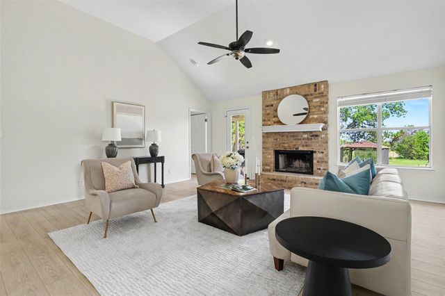 140 Comanche TRL, Georgetown, TX 78633