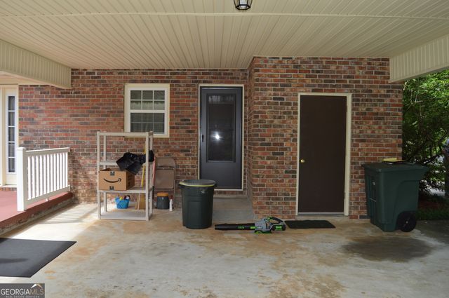 98 Beechwwod Blvd, Toccoa, GA 30577