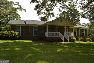 98 Beechwwod Blvd, Toccoa, GA 30577