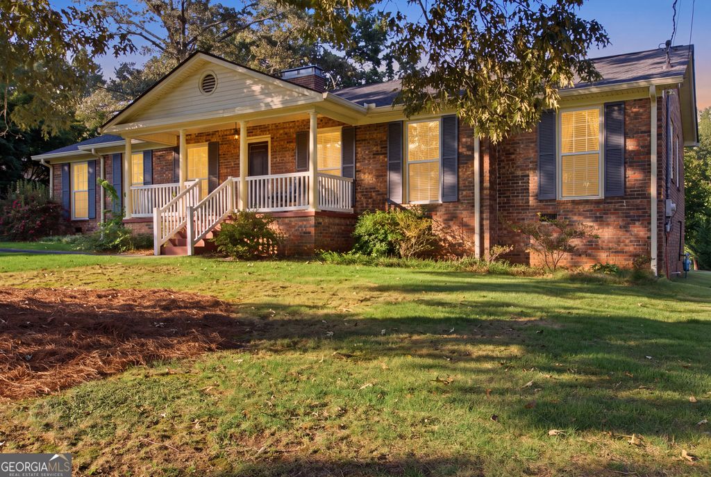 98 Beechwwod Boulevard, Toccoa, GA 30577 — photo 2
