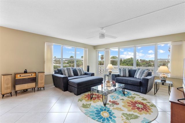 4010 Galt Ocean Drive 312, Fort Lauderdale, FL 33308