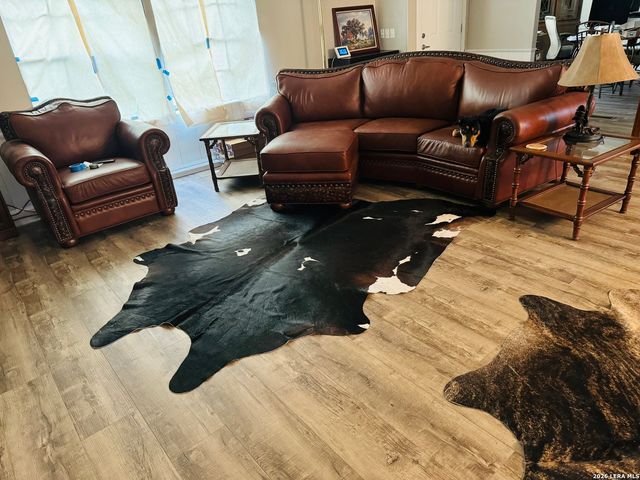 8790 Whartons Dock, Bandera, TX 78003