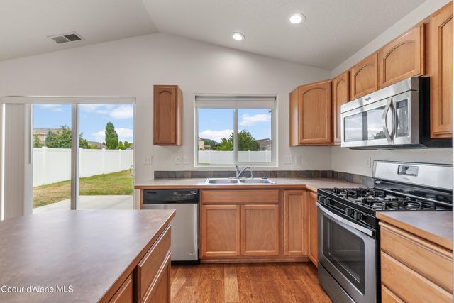 7312 N Downing Ln, Coeur D'alene, ID 83815