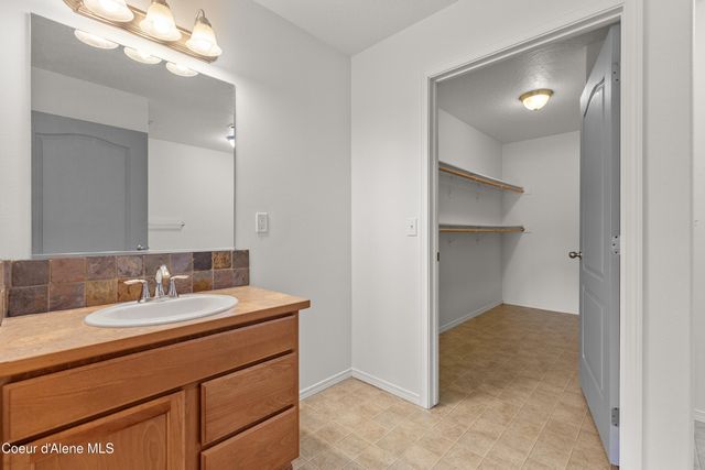 7312 N Downing Ln, Coeur D'alene, ID 83815
