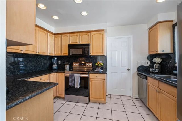 1722 Mitchell 172, Tustin, CA 92780