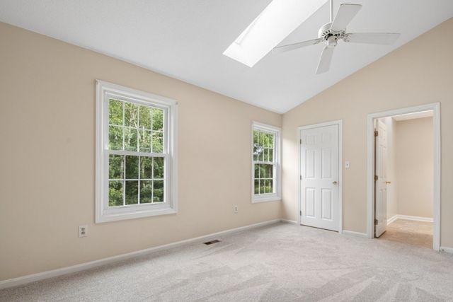 4 Herbert Drive B, Sutton, MA 01590