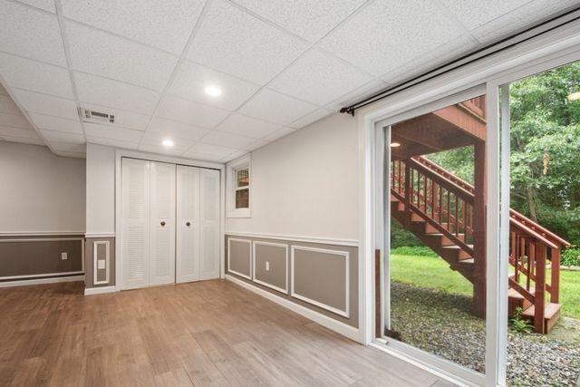 4 Herbert Drive B, Sutton, MA 01590