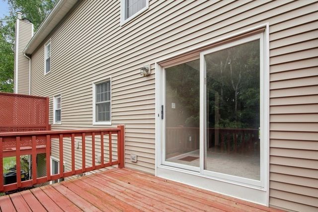 4 Herbert Drive B, Sutton, MA 01590