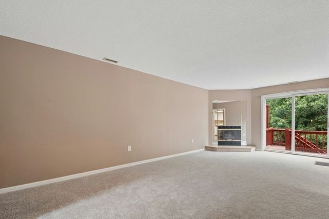 4 Herbert Drive B, Sutton, MA 01590