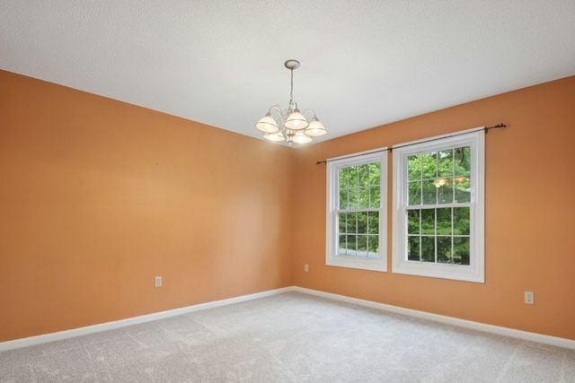 4 Herbert Drive B, Sutton, MA 01590