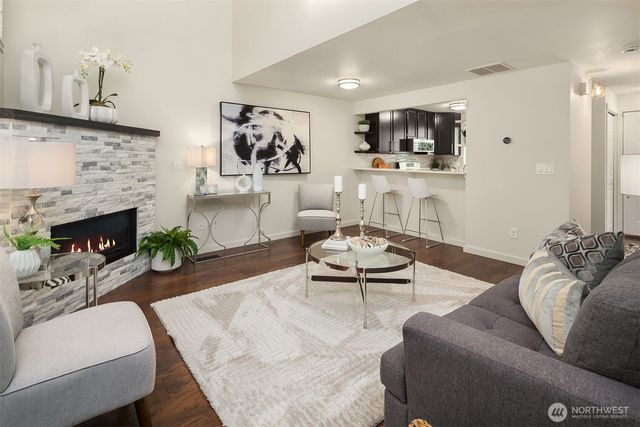 11807 NE 105th Court, Kirkland, WA 98033