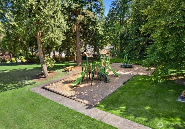 11807 NE 105th Court, Kirkland, WA 98033