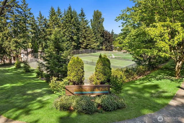 11807 NE 105th Court, Kirkland, WA 98033