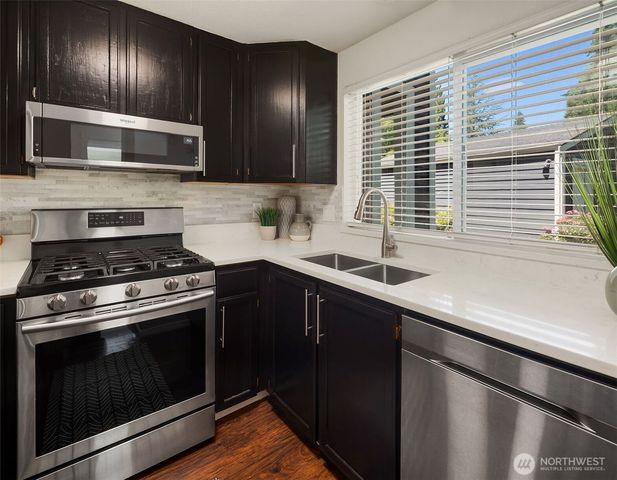 11807 NE 105th Court, Kirkland, WA 98033