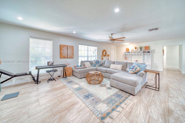 20120 SW 84th Place, Cutler Bay, FL 33189