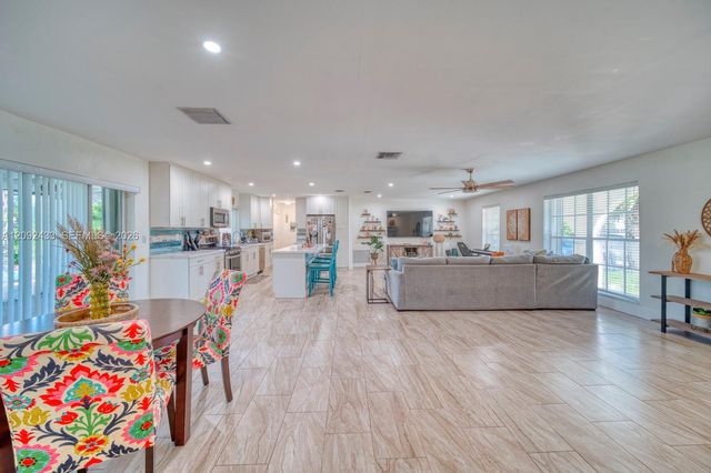20120 SW 84th Place, Cutler Bay, FL 33189