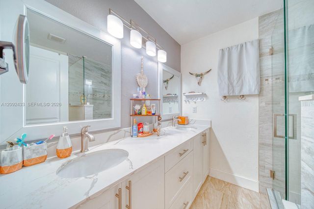 20120 SW 84th Place, Cutler Bay, FL 33189