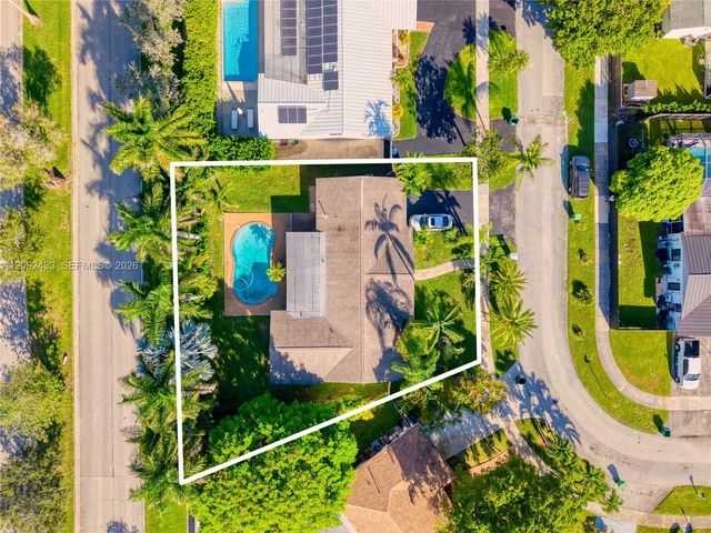 20120 SW 84th Place, Cutler Bay, FL 33189