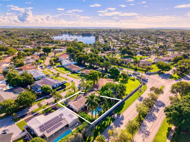20120 SW 84th Place, Cutler Bay, FL 33189