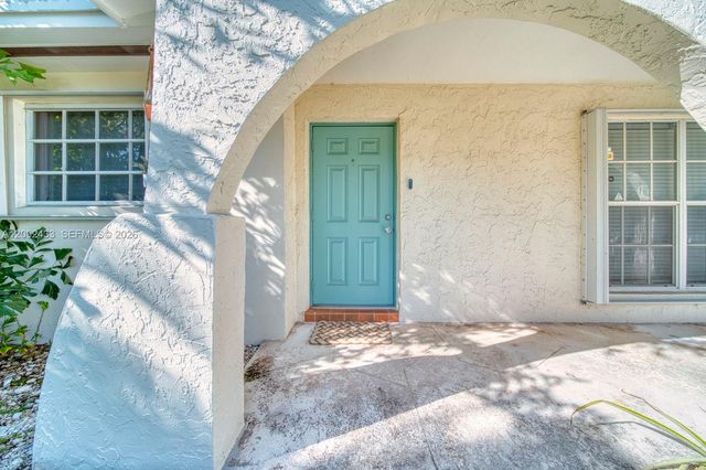 20120 SW 84th Place, Cutler Bay, FL 33189