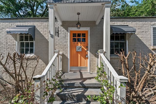 2403 Florida Avenue, Savannah, GA 31404