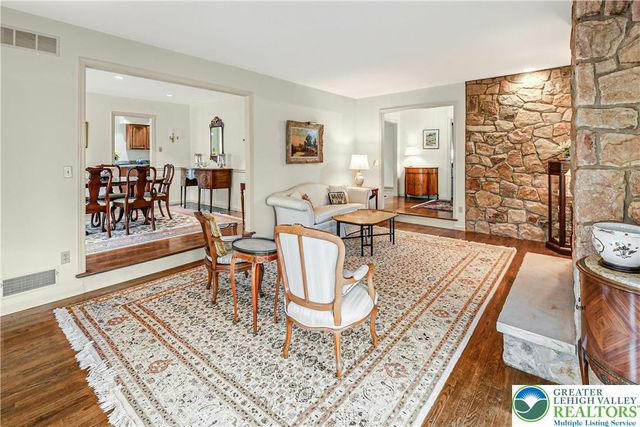 1588 Saucon Valley Road, Lower Saucon Twp, PA 18015