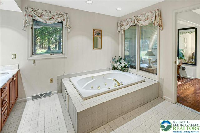 1588 Saucon Valley Road, Lower Saucon Twp, PA 18015