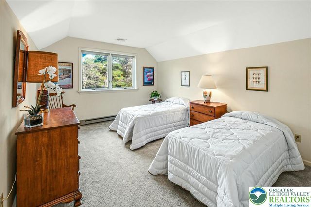 1588 Saucon Valley Road, Lower Saucon Twp, PA 18015