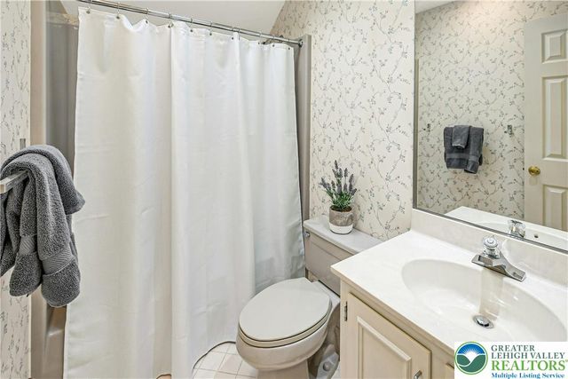 1588 Saucon Valley Road, Lower Saucon Twp, PA 18015