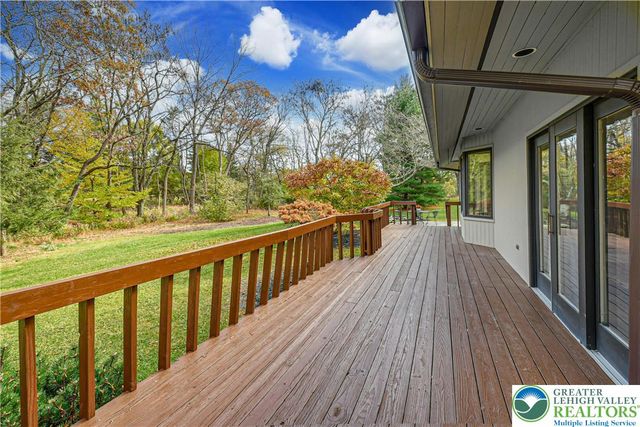 1588 Saucon Valley Road, Lower Saucon Twp, PA 18015
