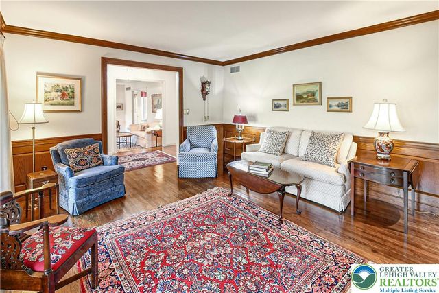 1588 Saucon Valley Road, Lower Saucon Twp, PA 18015