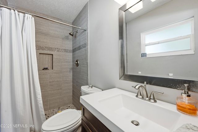 5 TARPON Road E, Ponte Vedra Beach, FL 32082