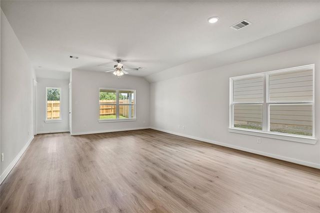 40660 Pessi Road, Magnolia, TX 77354