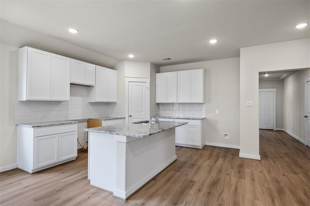 40660 Pessi Road, Magnolia, TX 77354