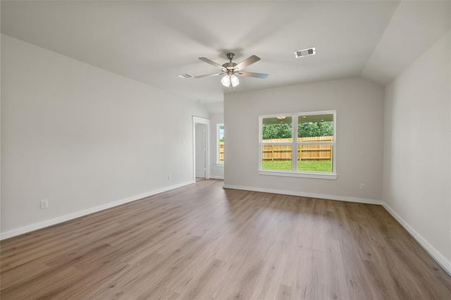 40660 Pessi Road, Magnolia, TX 77354