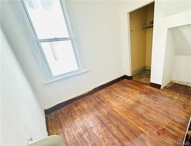 301 Peach Street, Buffalo, NY 14204
