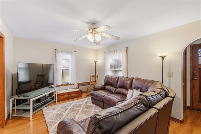 137 Bay State Road, North Andover, MA 01845