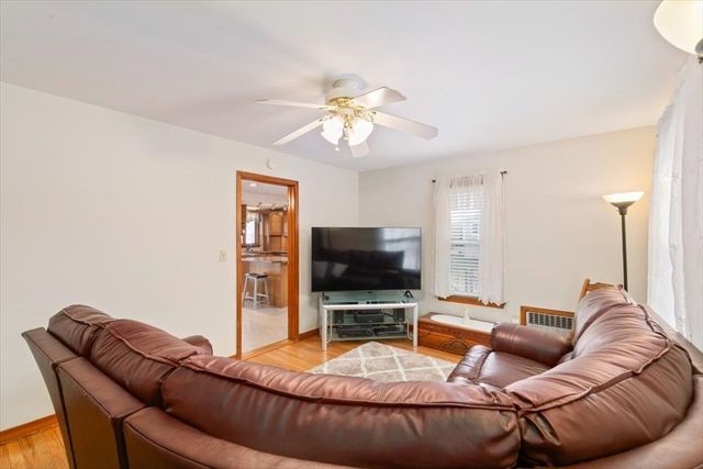 137 Bay State Road, North Andover, MA 01845