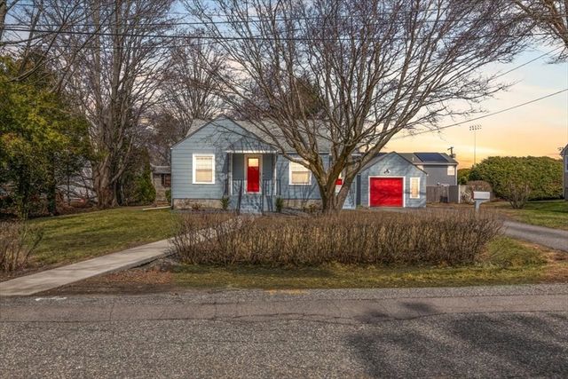 137 Bay State Road, North Andover, MA 01845