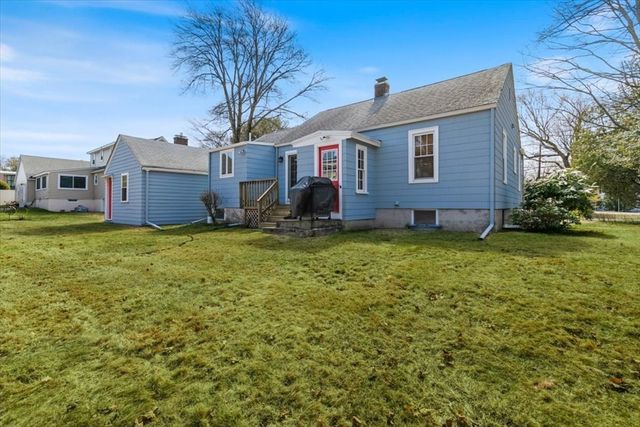 137 Bay State Road, North Andover, MA 01845