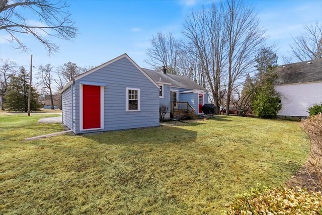 137 Bay State Road, North Andover, MA 01845