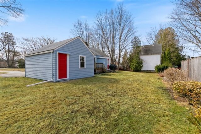 137 Bay State Road, North Andover, MA 01845