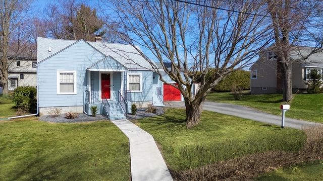 137 Bay State Road, North Andover, MA 01845