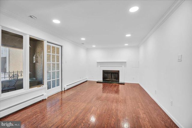 143 CENTURA, Cherry Hill, NJ 08003