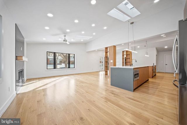 6311 CARNEGIE DR, Bethesda, MD 20817