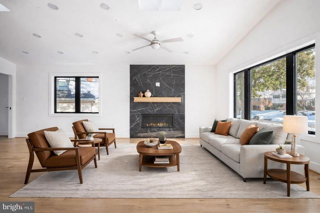 6311 CARNEGIE DR, Bethesda, MD 20817