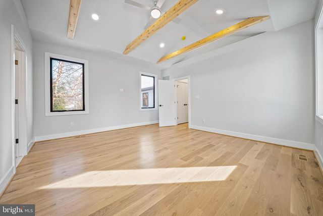 6311 CARNEGIE DR, Bethesda, MD 20817