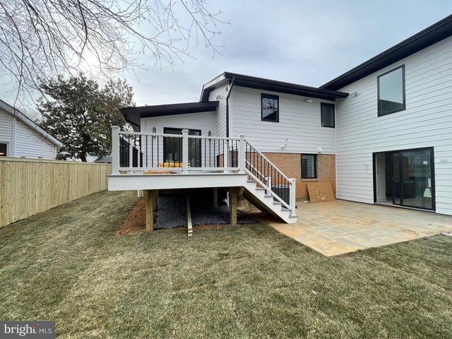 6311 CARNEGIE DR, Bethesda, MD 20817