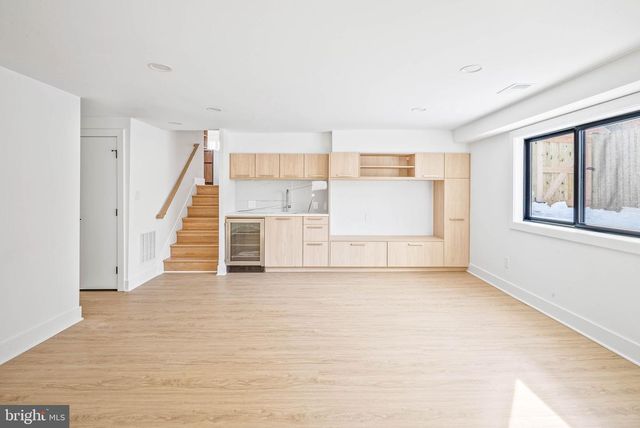 6311 CARNEGIE DR, Bethesda, MD 20817